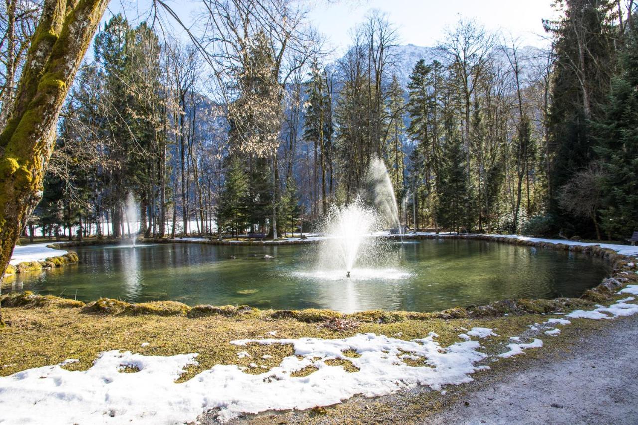 Schlosspark Grubhof - Mitterer Санкт Мартин бай Лофер Екстериор снимка